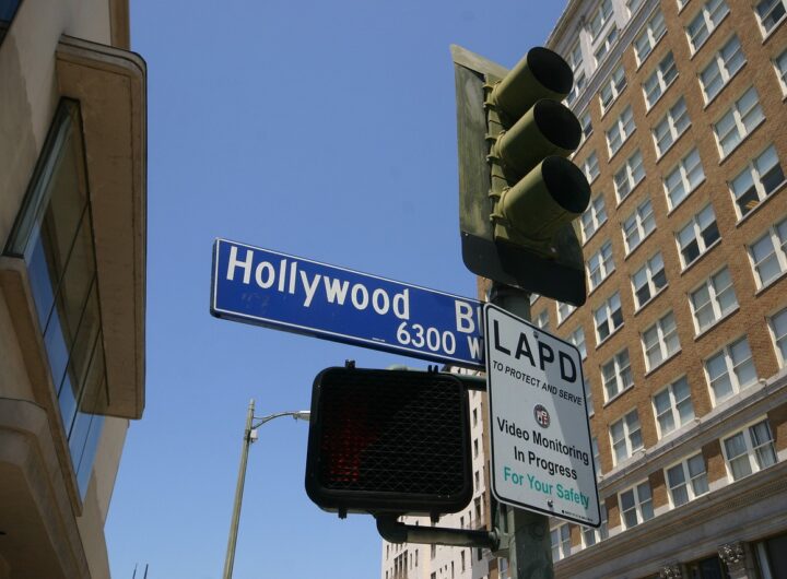 Hollywood Boulevard e una delle tante telecamere da Pixabay